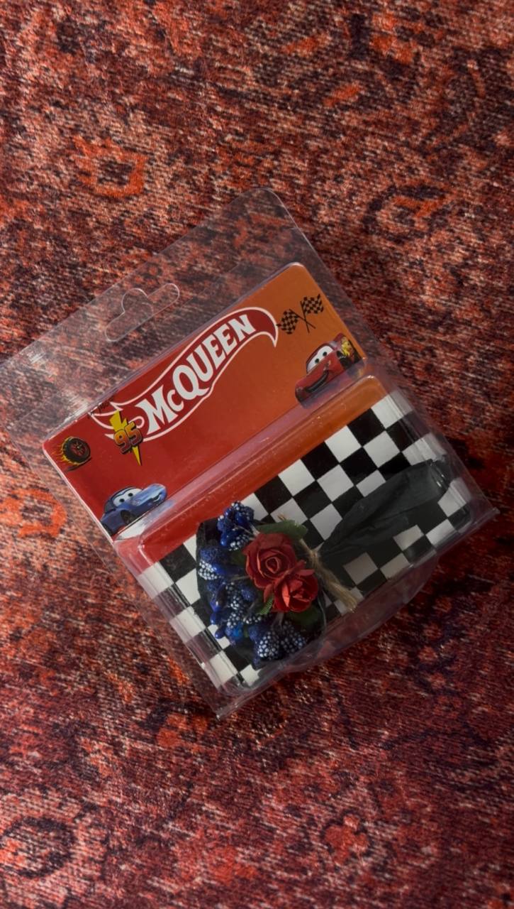 HOTFLOWERS McQueen    Sally Mini Buket #1