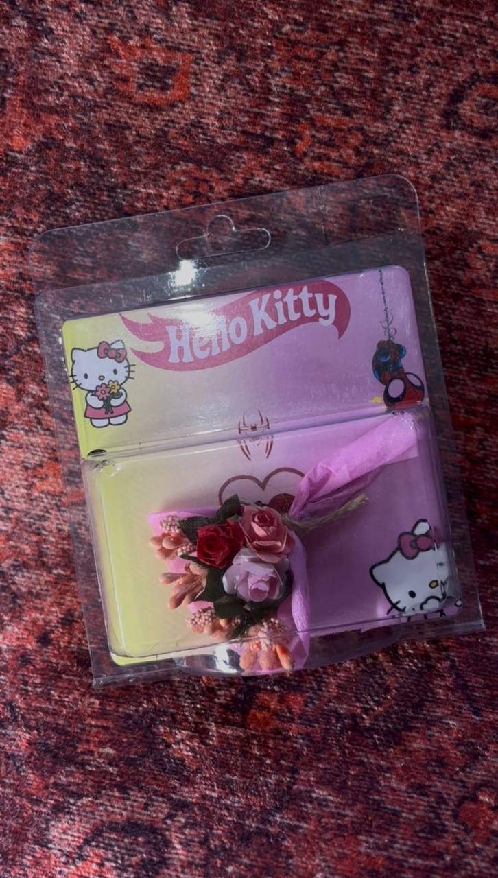 HELLO KİTTY    SPIDERMAN Mini Pembe Buket