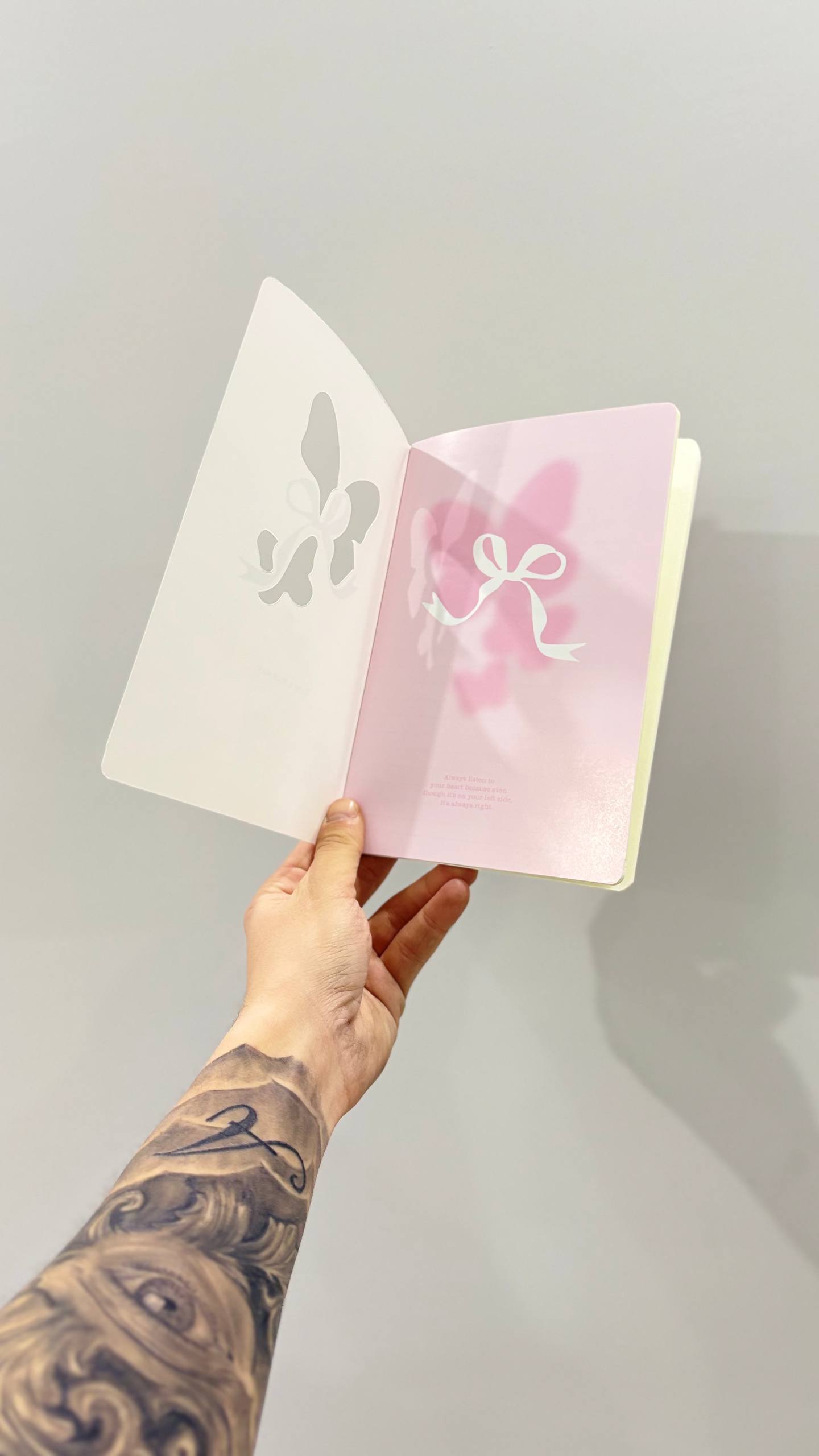 Kelebek Figürlü Özel Kesim Defter